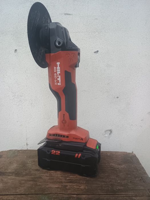 Flex hilti Ag 6d 22 nuron an 2024 + baterie 8 ah an 2025