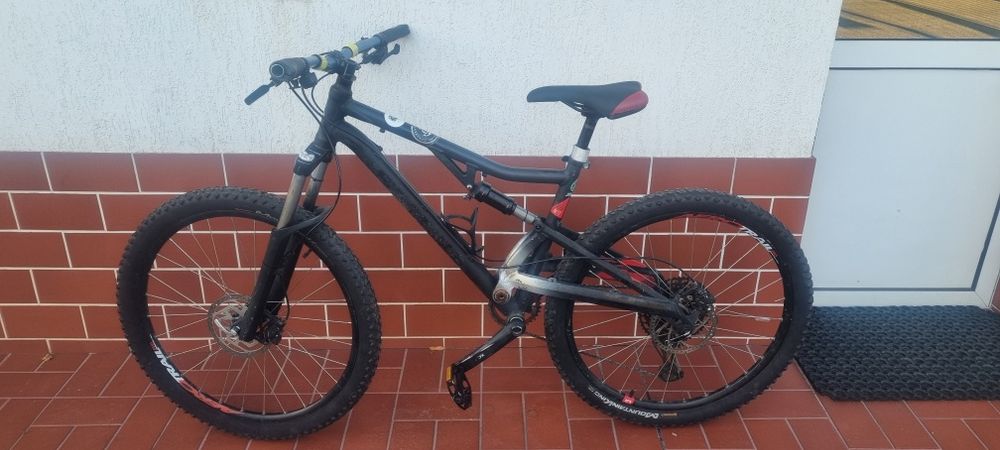 Vand bicicleta MTB full-suspension