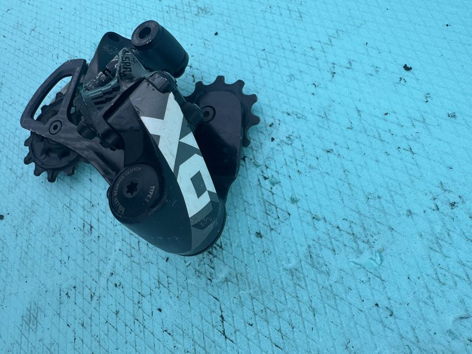 Заден дерайльор sram