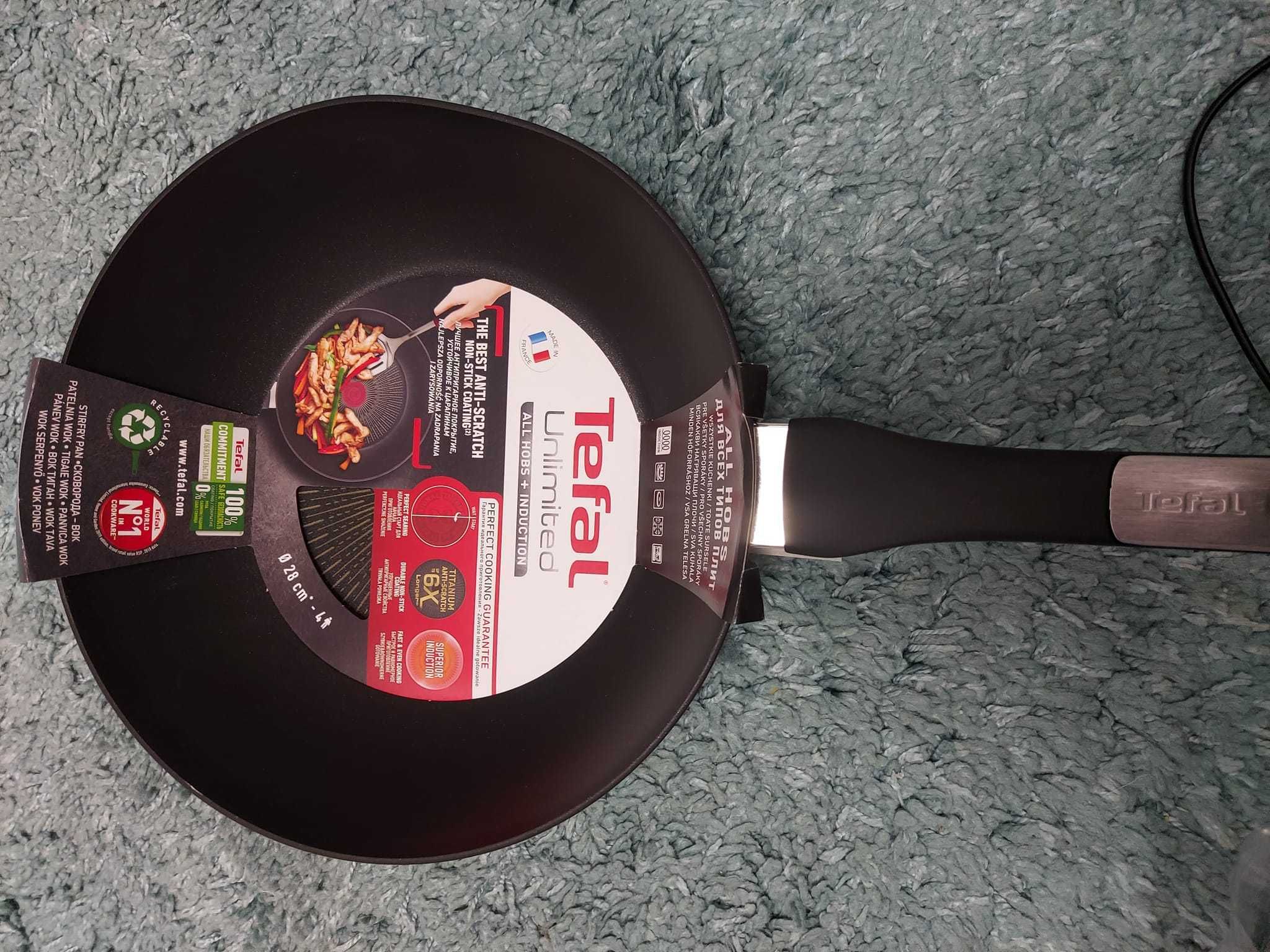 TEFAL Tigaie Wok Unlimited de 28 cm G2551972