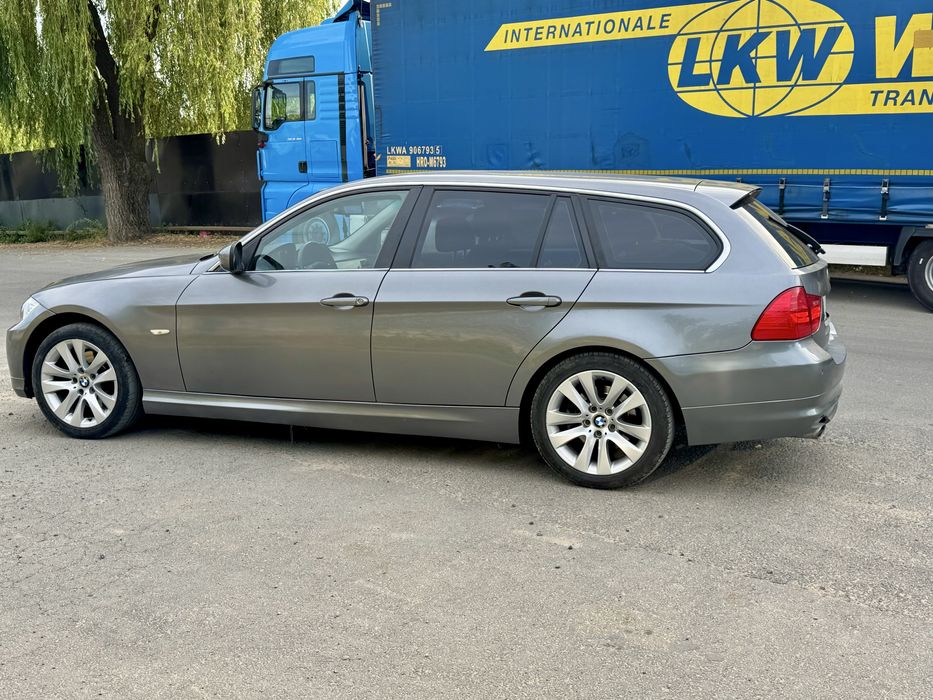 Bmw 320 e91 2012 Navi Automat