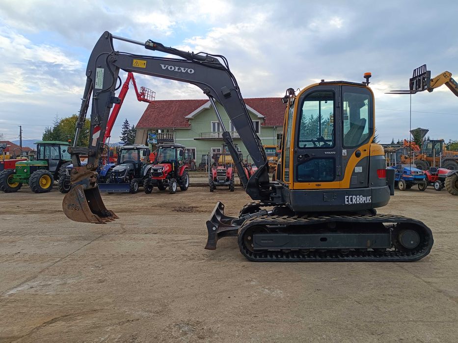 Miniexcavator Volvo ECR 88Plus, 9 tone, 2012