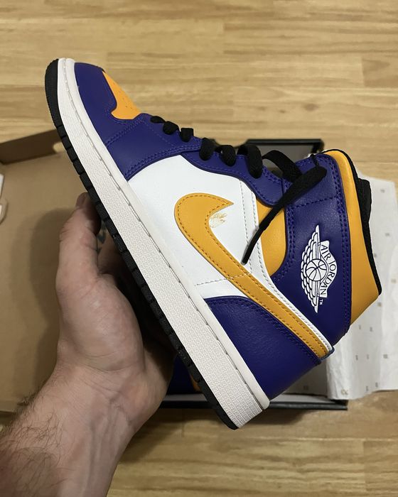 Nike Air Jordan 1 Mid