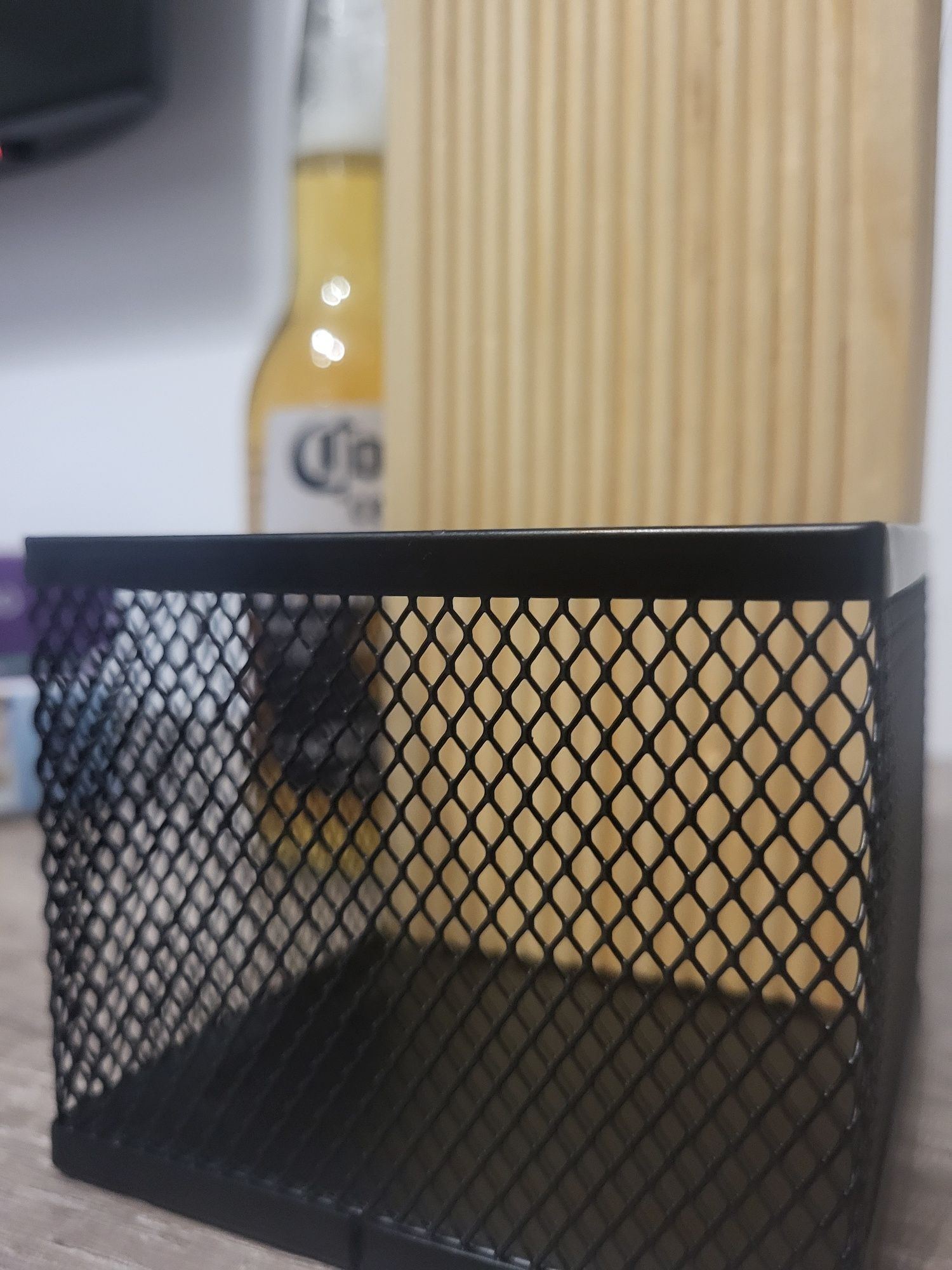 Corona Extra - desfacator bere pentru perete Cadou