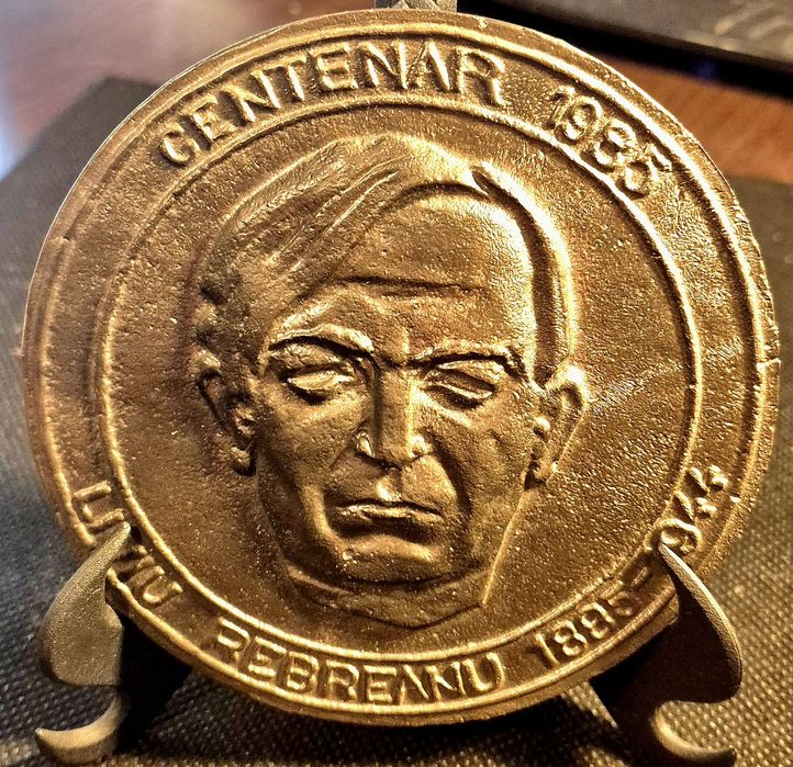 Placheta Liviu Rebreanu