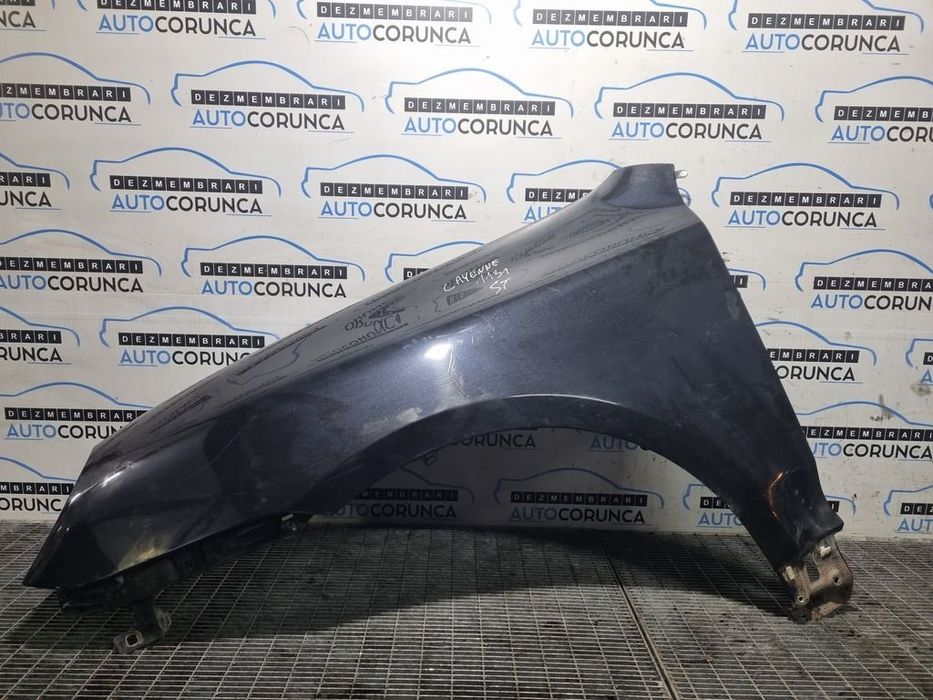 Aripa Stanga Fata Porsche Cayenne 2002 - 2006 4 Usi NEGRU Z4 / C9Z (1131)