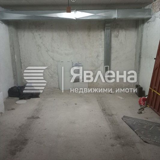 Продава се Гараж / Паркомясто в София, Център - 19 кв.м за 1369 €/кв.м - Снимка #1