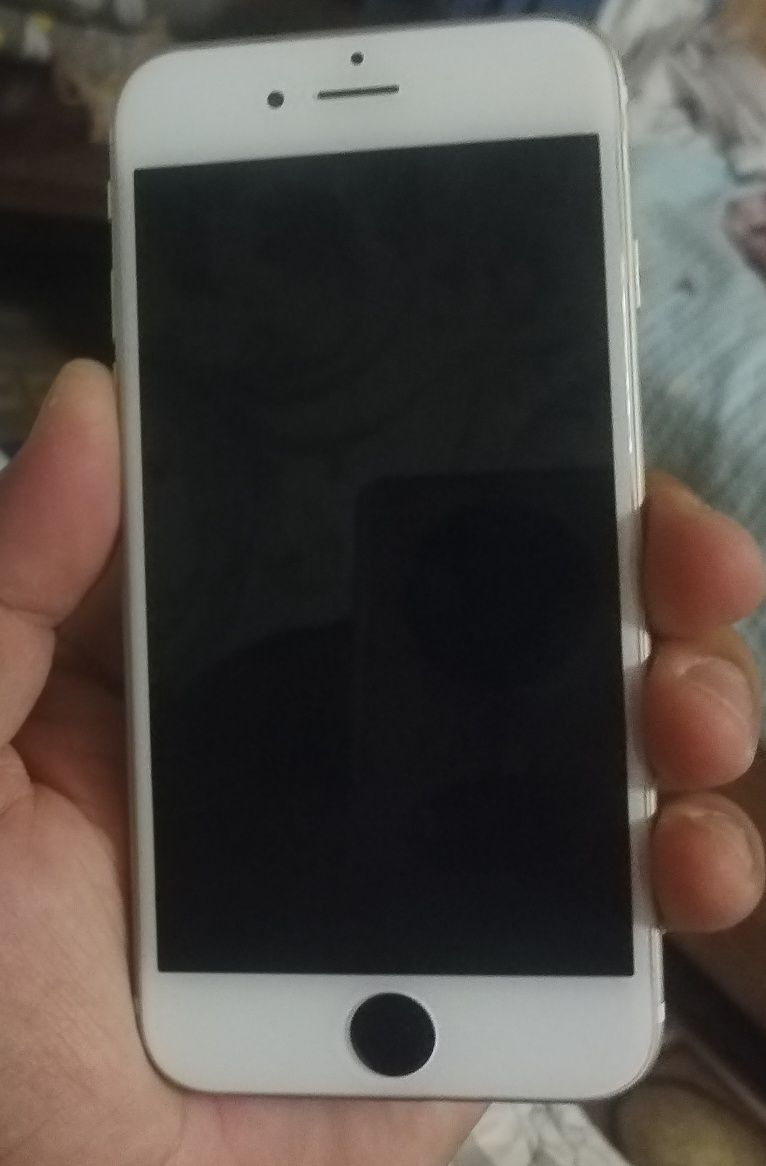 ipone 6 sotiladi 500000 sum