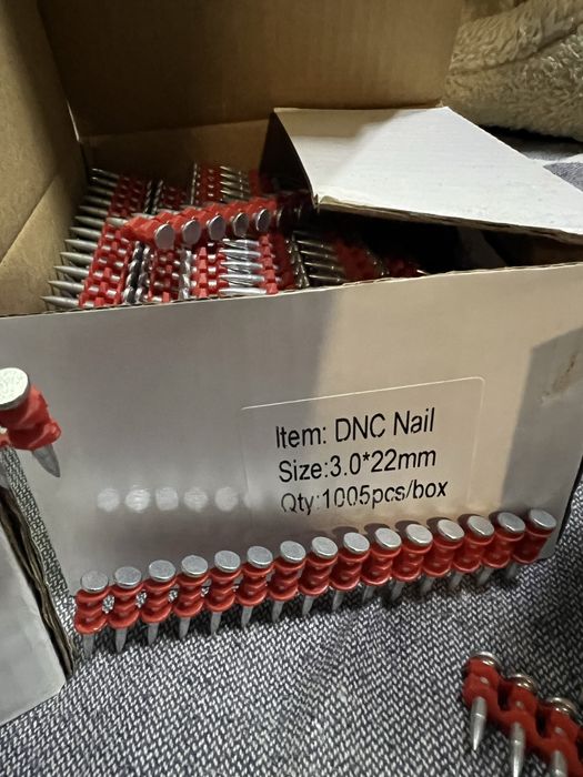 Cuie pistol electric DCN890 dewalt