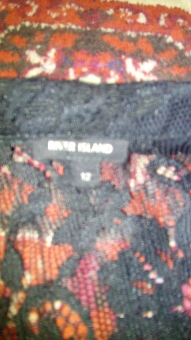 Camasa dantela in condiții foarte bune