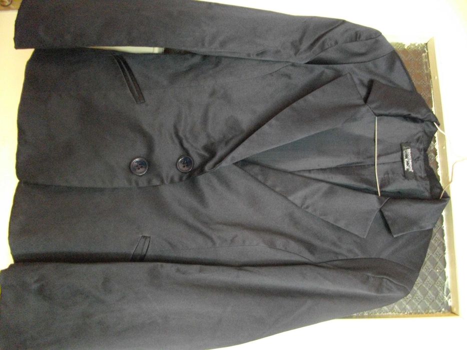 Елегантно дамско сако от сатен