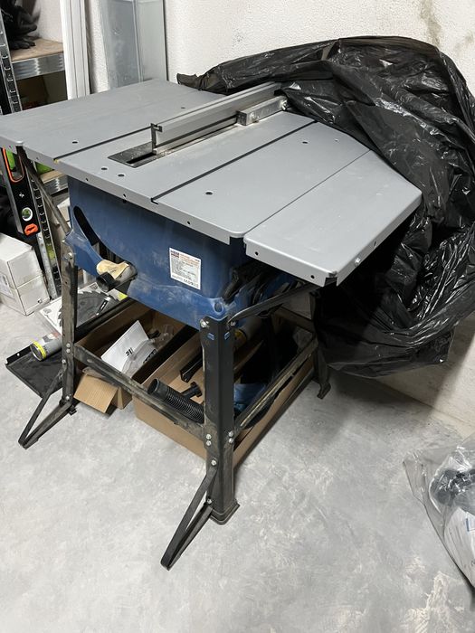 Настолен циркуляр