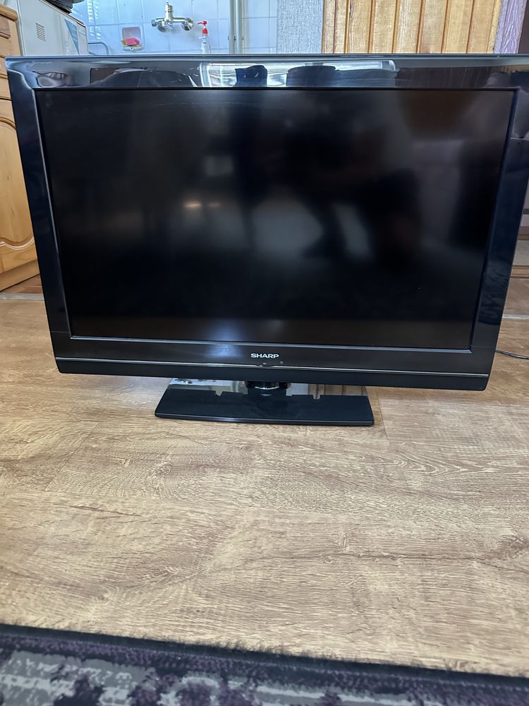 TV SHARP 32 incha TV