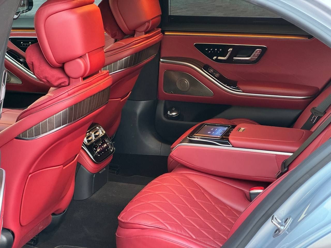 Mercedes-benz W223 S500  Аренда.  с. выкуп
