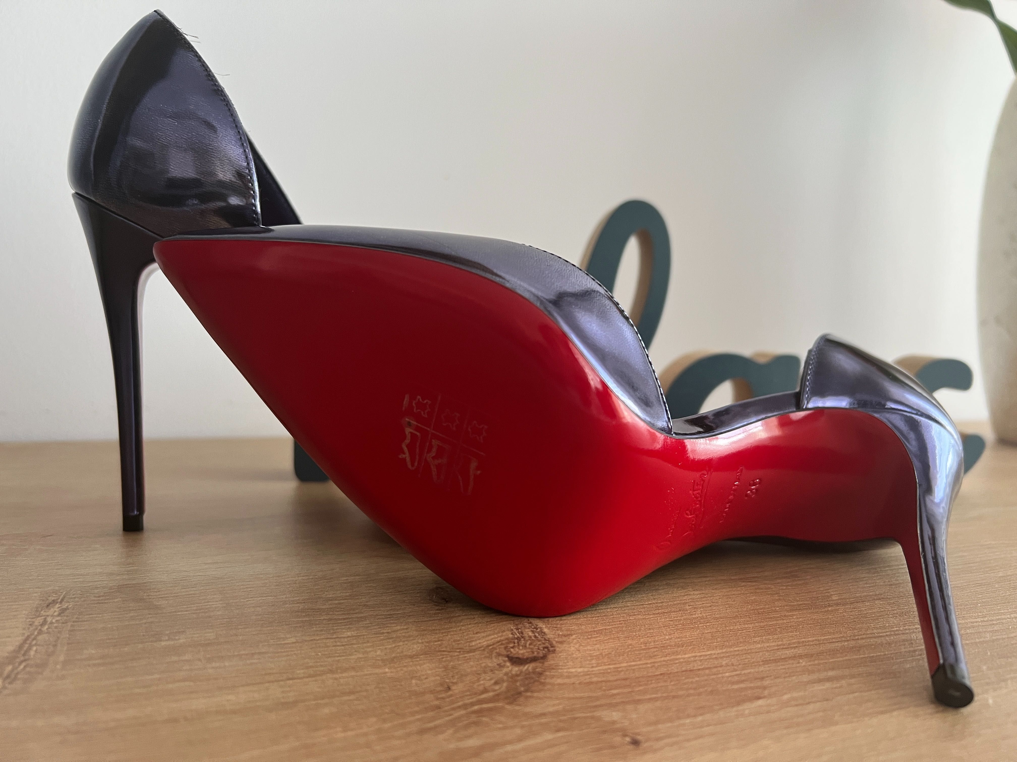 Pantofi Christian Louboutin