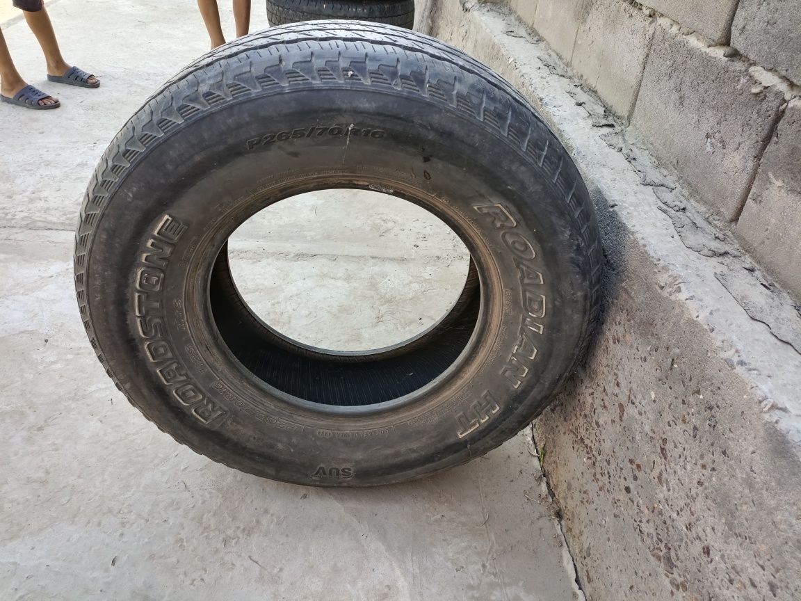 Балон 225/75 R16