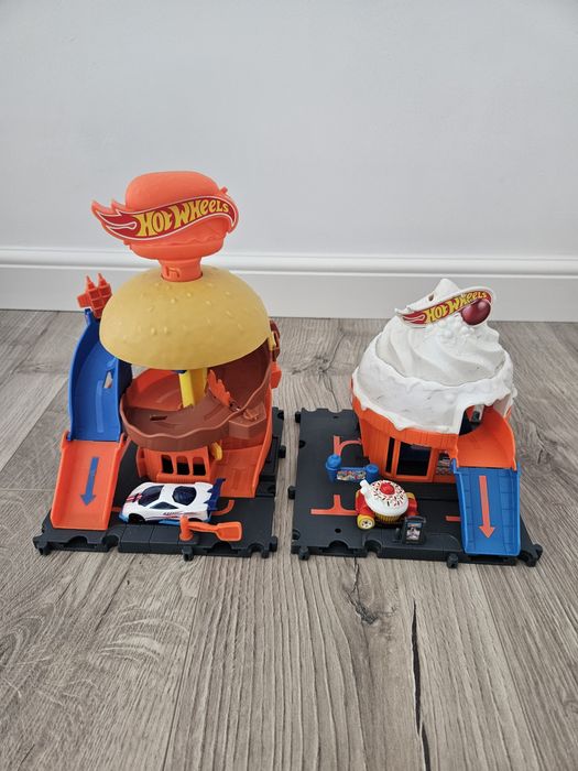 Jucarii Hot Wheels diverse