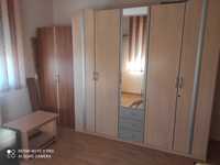 Apartament cu o cameră mare