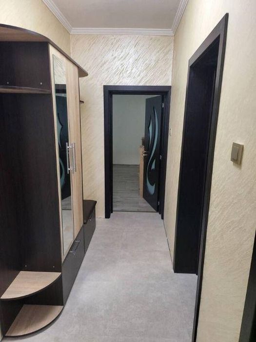Дава се под наем Тристаен апартамент в Пловдив, Христо Смирненски - 150 кв.м за 650 € - Снимка #10