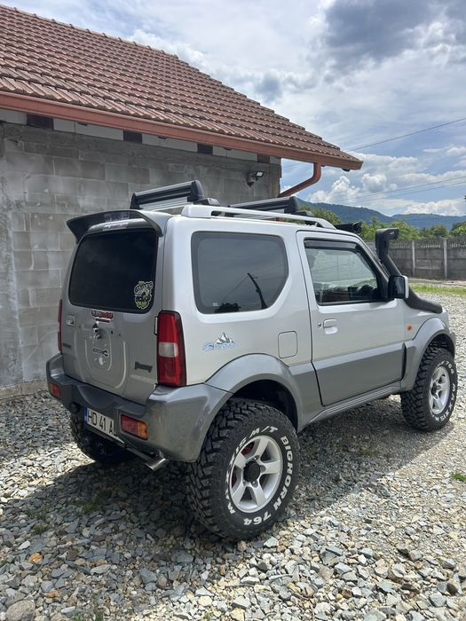 Suzuki Jimny Off-road