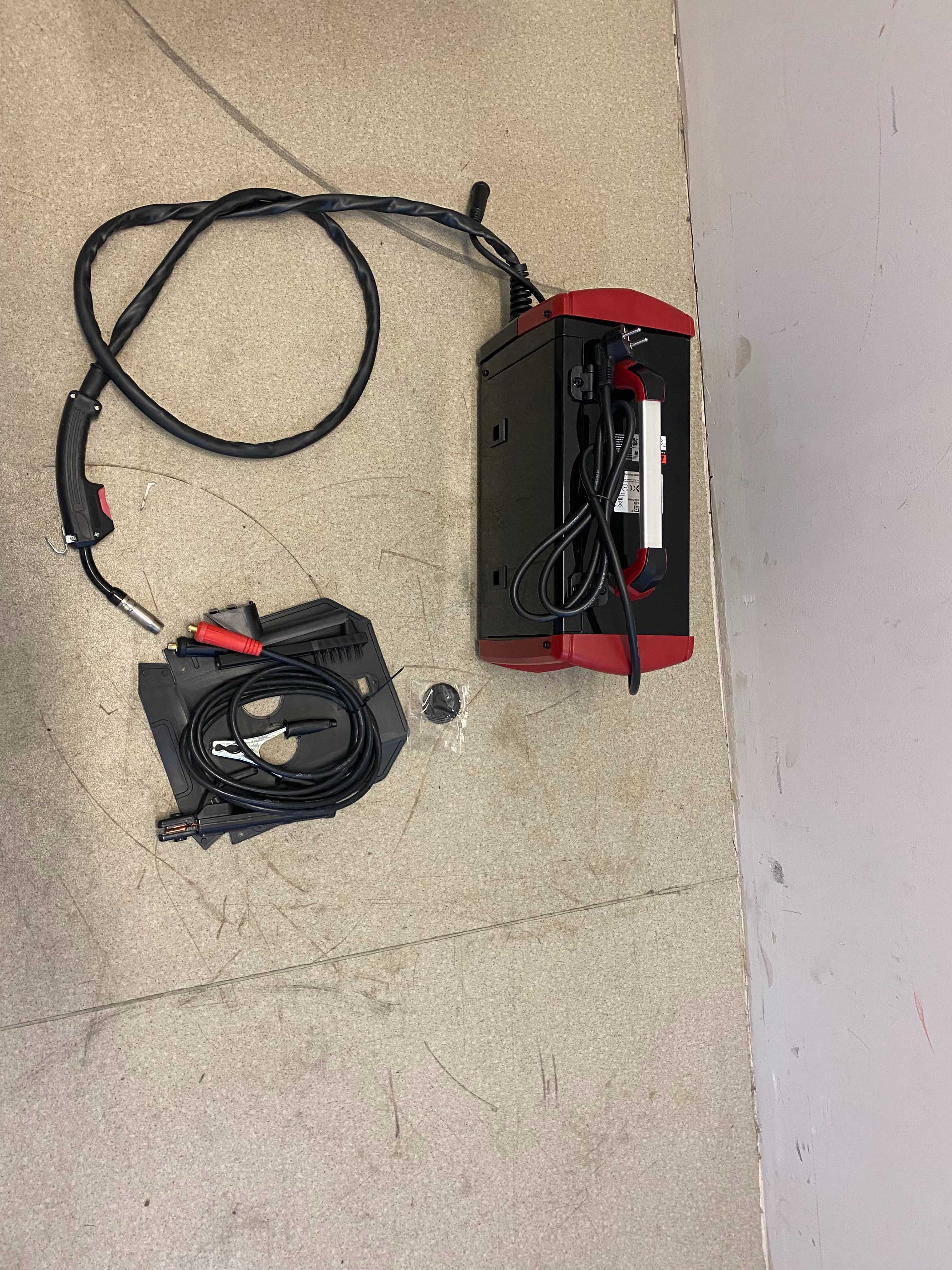 077239 Инверторен електрожен 5в1 MIG/MAG&TIG&MMAsynergy160A RD-IW39