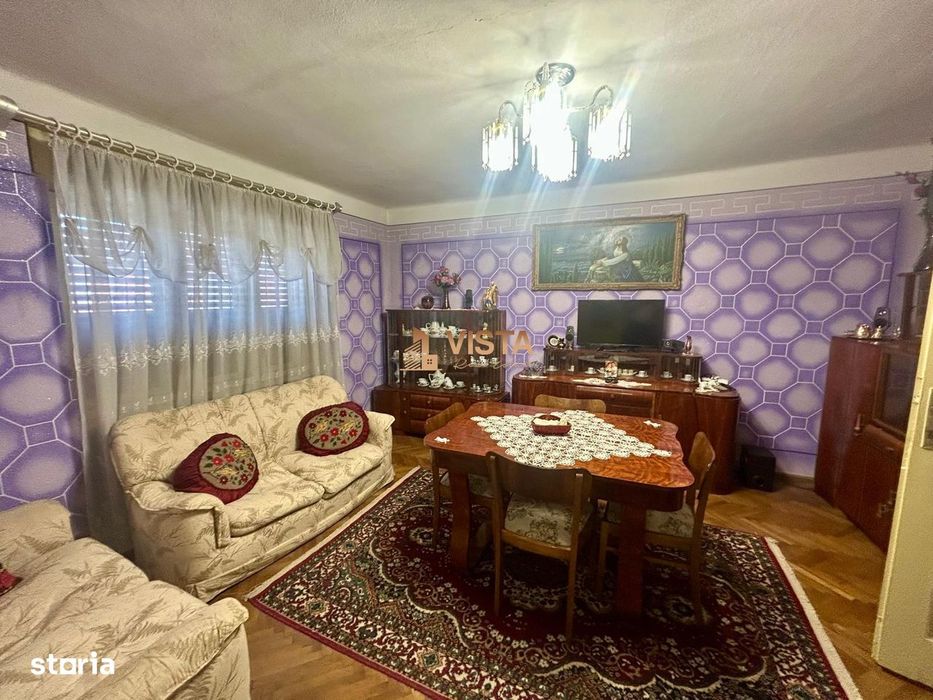 Casa spatioasa cu teren generos de 1.145 mp, în Cuciulata, judetul Bra
