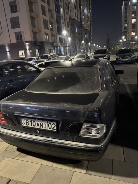 Продам мерседес срочно  нужны деньги,пишите на вотсап