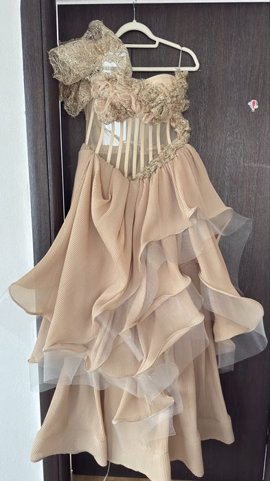 Rochie ocazie couture nouă