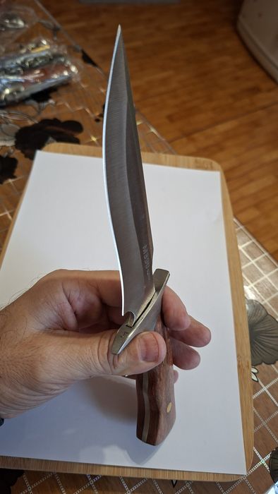 Cuțit vânătoare , camping , drumeție 25.5cm