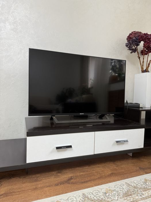 Телевизор Sony smart tv