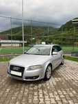 Dezmembrez sau vand audi a4 b7 2.0blb