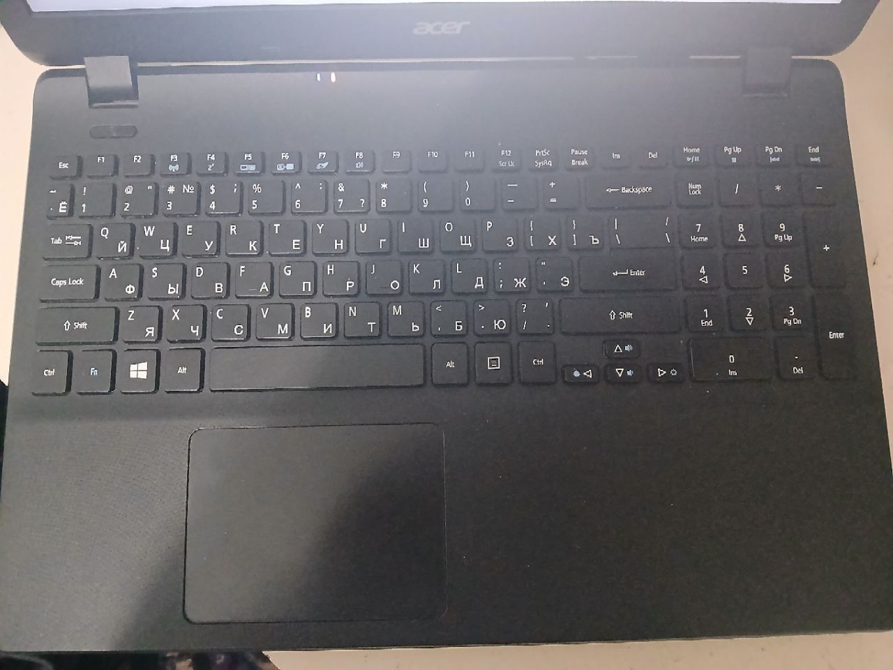 Notebook acer 128 ssd 1tb doimiy xotira