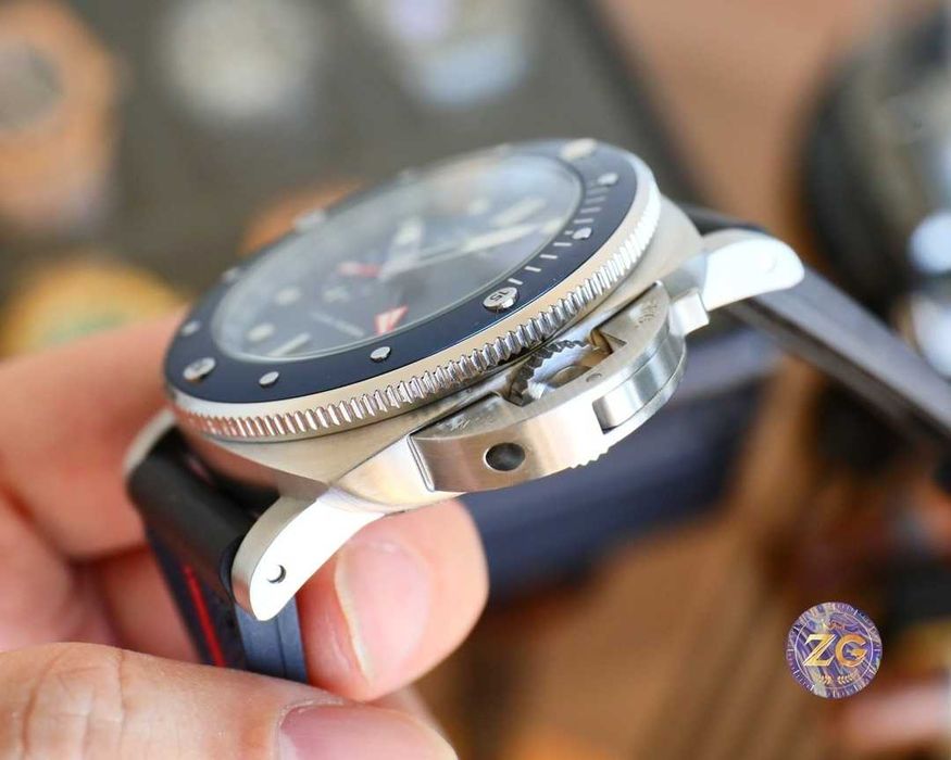 Автоматичен мъжки часовник Panerai Submersible Luna Rossa