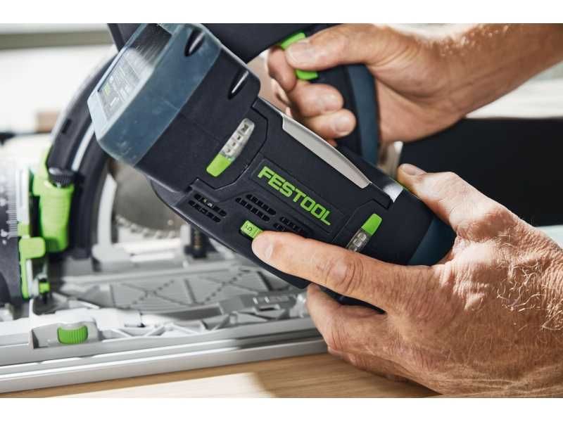 Festool акумулаторен потъващ циркулярен трион TSC 55 KEB-Basic