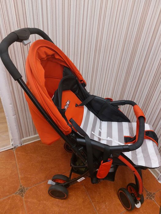 Коляска для прогулки