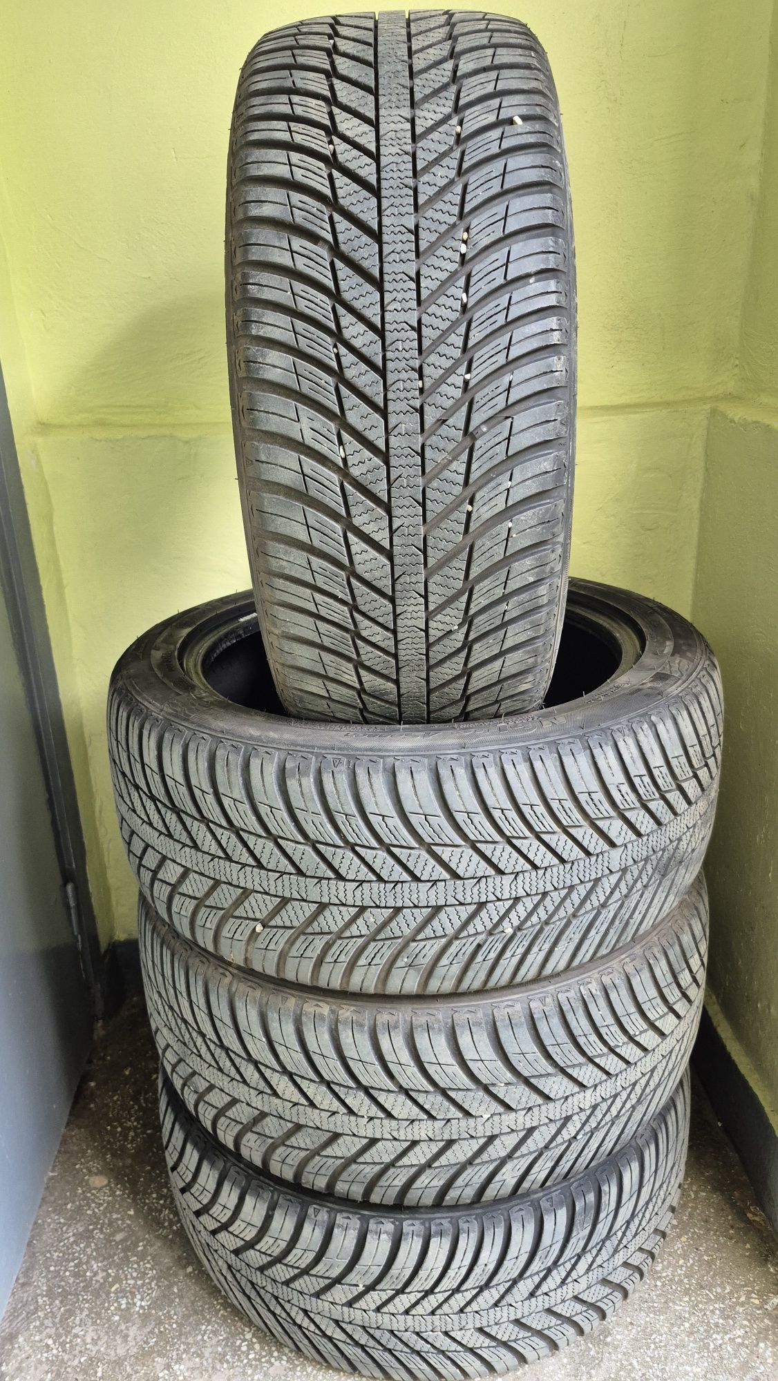 Anvelope allseason Michelin, Nexen R17
 225/50 R17 sau 235/45 R17