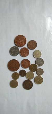 Монетки различни