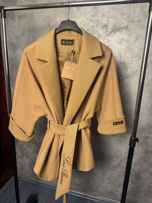 Palton Loro Piana Dama