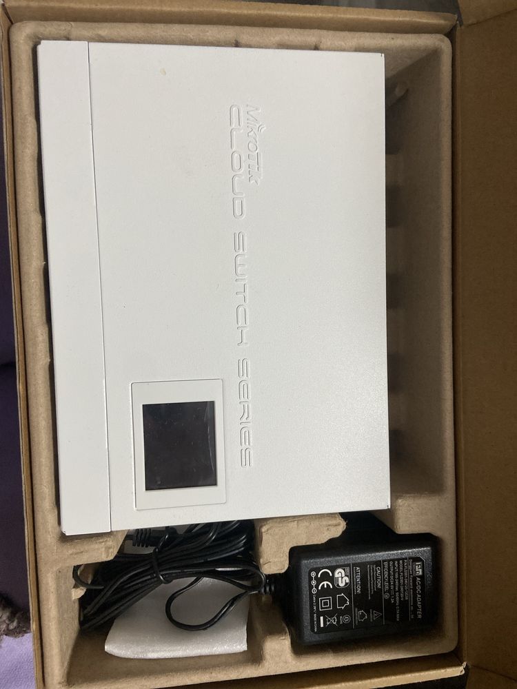 Комутатор Mikrotik router board / cloud router switch / рутер суич