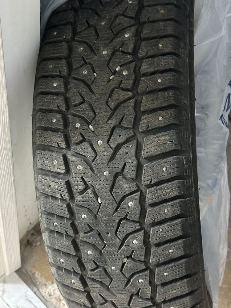 Зимние шины 225/55 R18