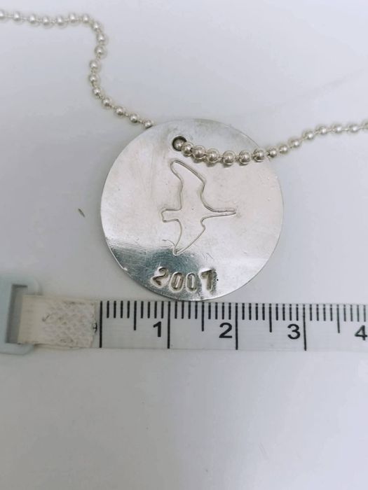 Colier si pandantiv din argint de 925, pandantiv in forma de banuti