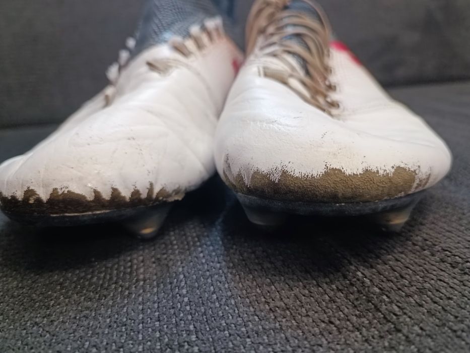 Футболни обувки Adidas X 17.1