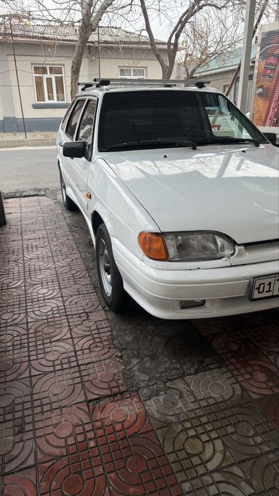 Lada 2114 sotiladi 2012 yil