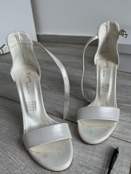 Pantofi eleganti din piele naturala (sandale) albe cununie/nunta