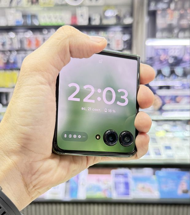 motorola razr 50 ultra 512 gb green + buds