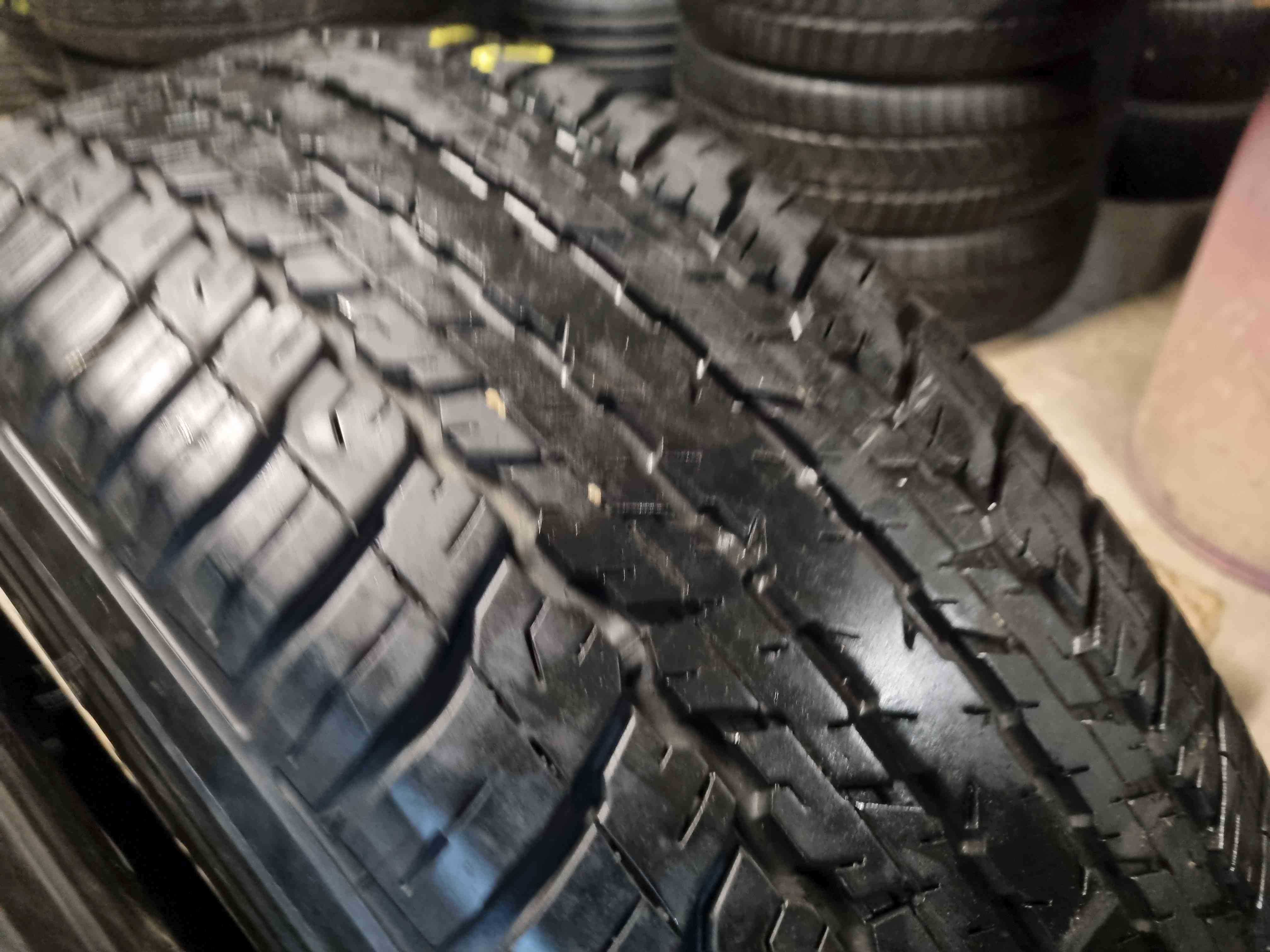 SET 2 Anvelope Vara 265/60 R18 DUNLOP Grandtrek AT25 110H