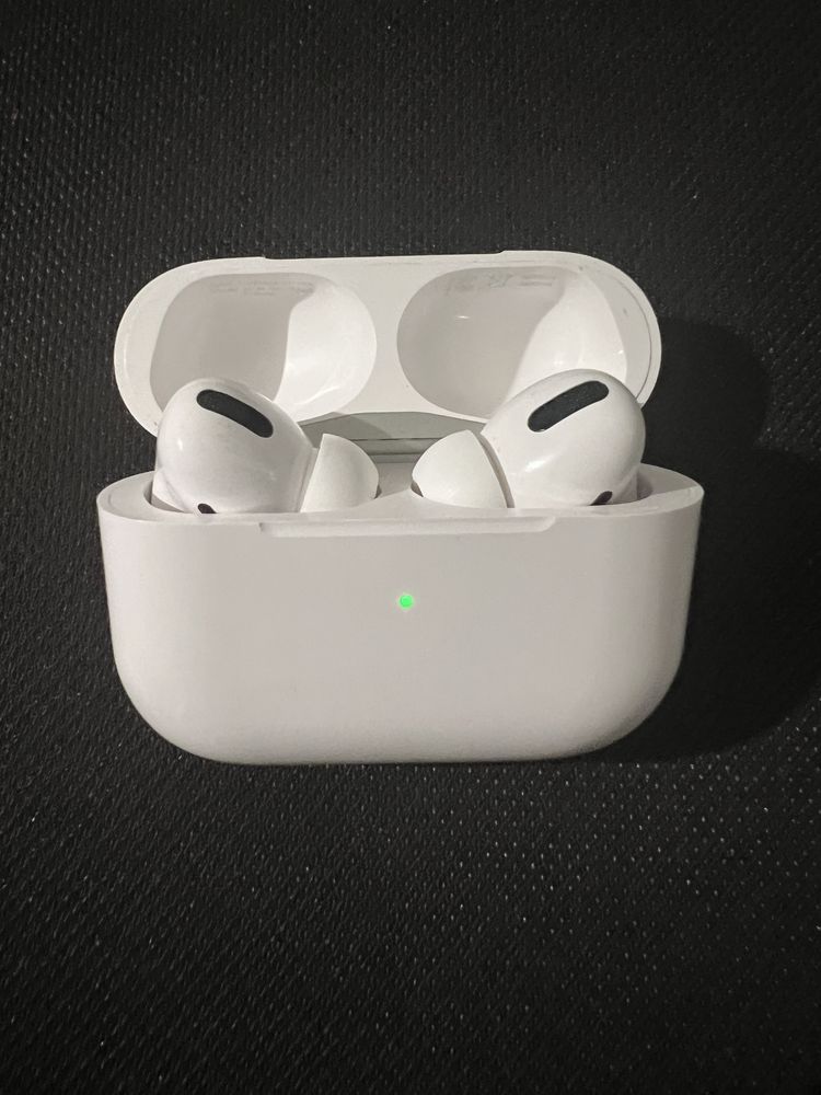 AirPods Pro 2 noi nouțe