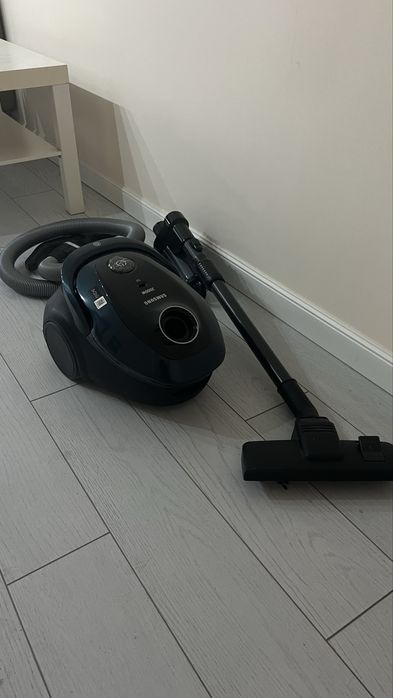 Пылесос Samsung SC20M2540JN синий