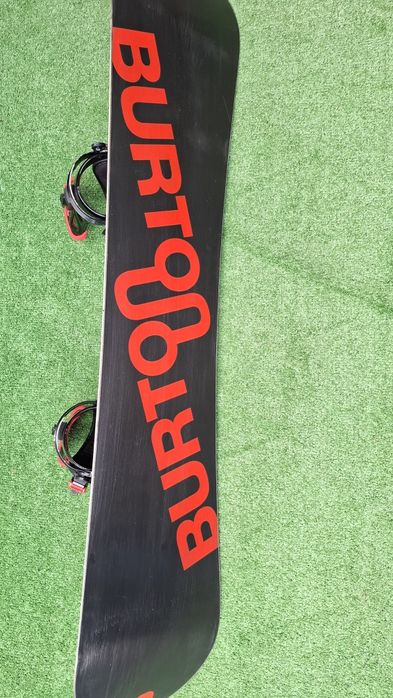 Placa snowboard Burton 140 cm cu legaturi snowboard Union