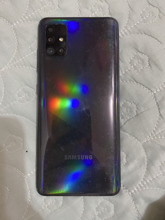 Samsung A51 хороший